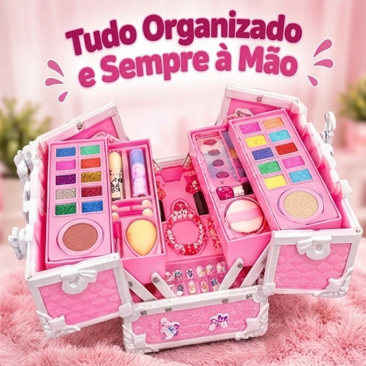 Maleta de maquiagem infantil aberta com todos os compartimentos organizados